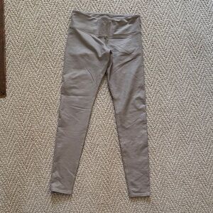 Tan/Grey Alo Workout Leggings